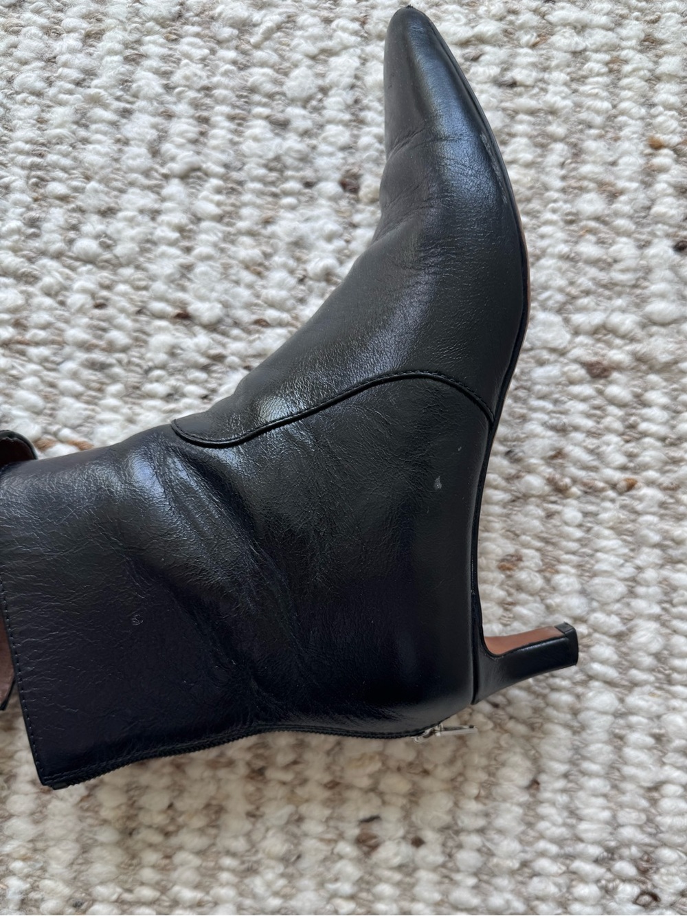 Madewell The Dimes Kitten Heel Ankle Boot Black Crinkle Leather Size 8 - Picture 10 of 13